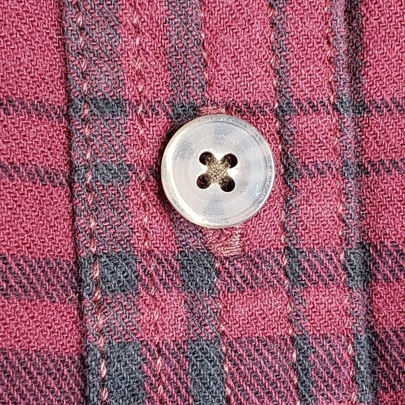 Duluth Trading Co. Womens Small Red Plaid Long Sleeve Button Up Shirt - Picture 6 of 8